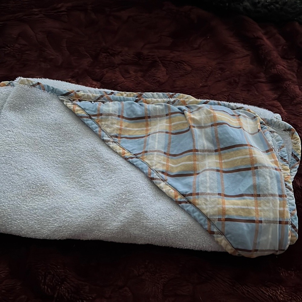 Towel blue plaid